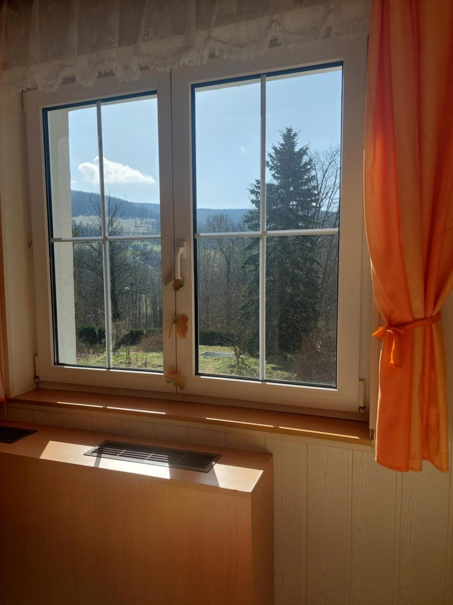 Monte Lope Hotel Bystrice pod Lopenikem Buitenkant foto
